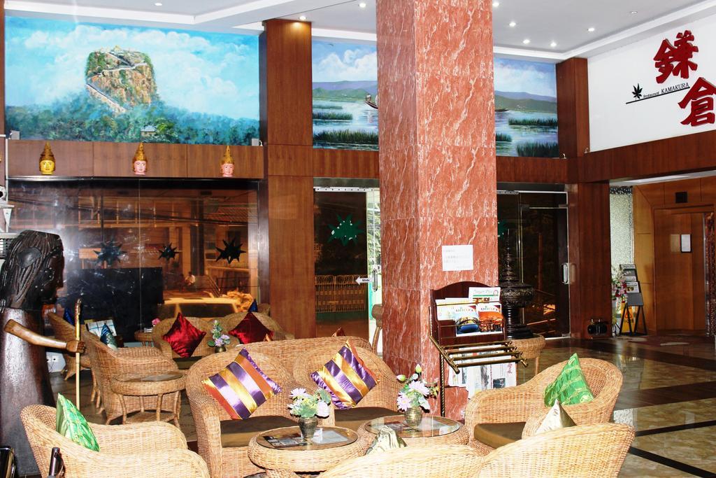 Hotel Kan Kaw Rangoon Buitenkant foto