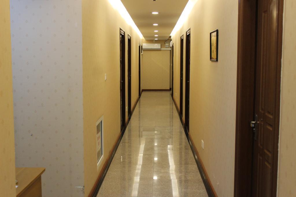 Hotel Kan Kaw Rangoon Buitenkant foto