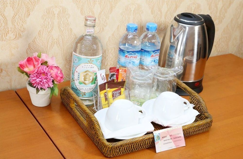 Hotel Kan Kaw Rangoon Buitenkant foto